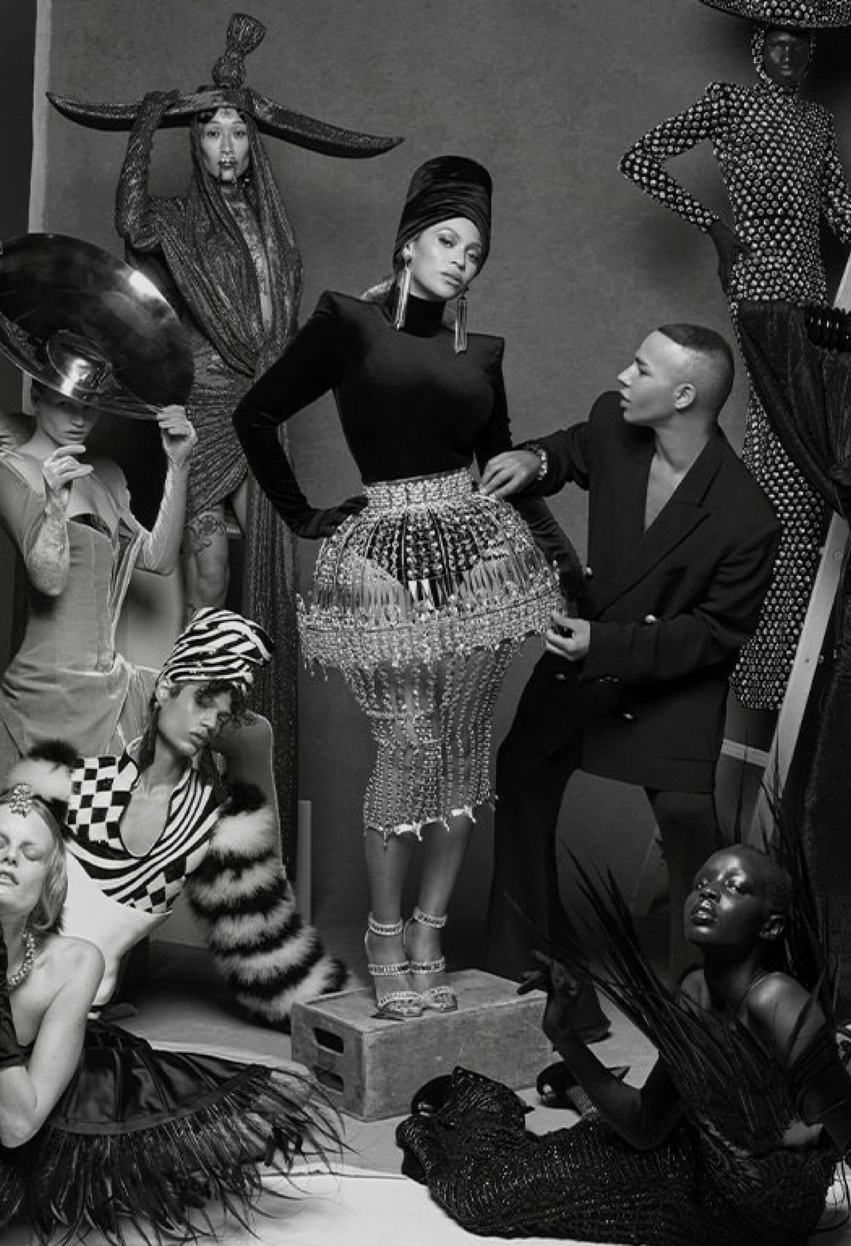 BALMAIN<br>HAUTE COUTURE LEGEND